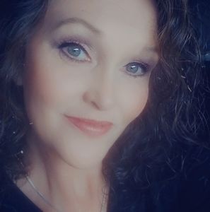 Meet your Posher, Audrey